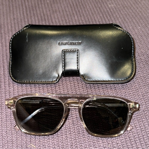 SOLD @2ndSt — Saint Laurent smoky acrylic frame sunglasses - Picture 4 of 7